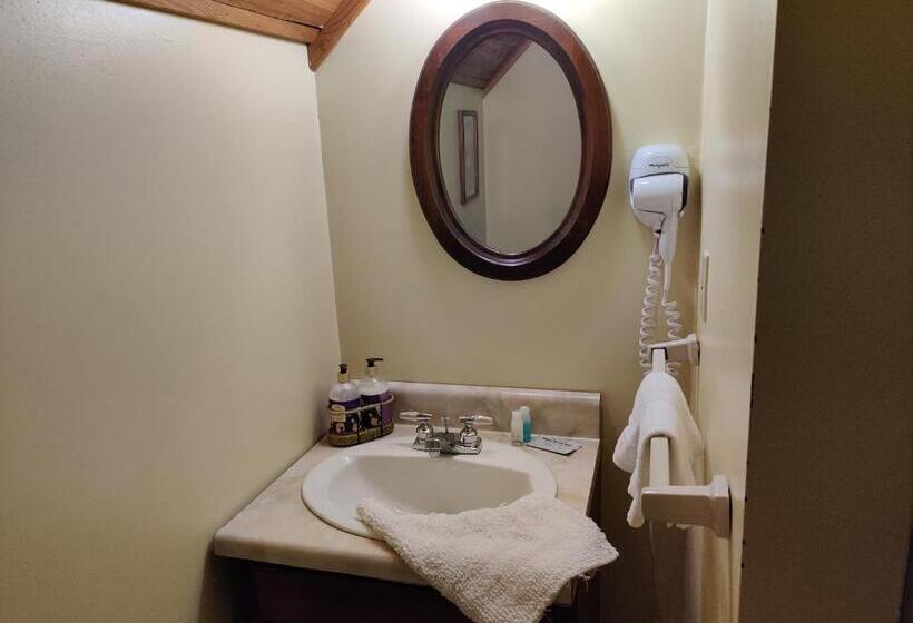 Люкс, Montague Inn Bed & Breakfast