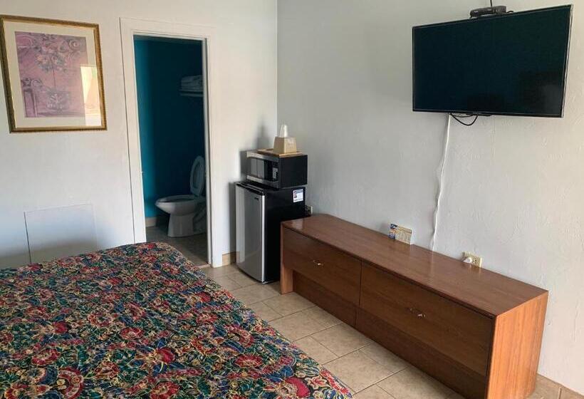 Стандартный Номер Кровать Кинг, Mayo Inn