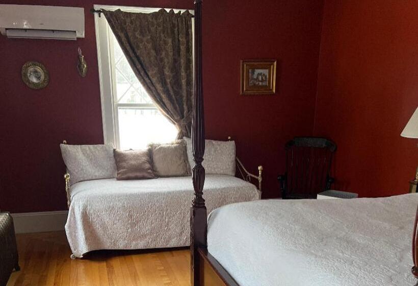 스탠다드 룸 킹사이즈 침대, The Mulburn Inn