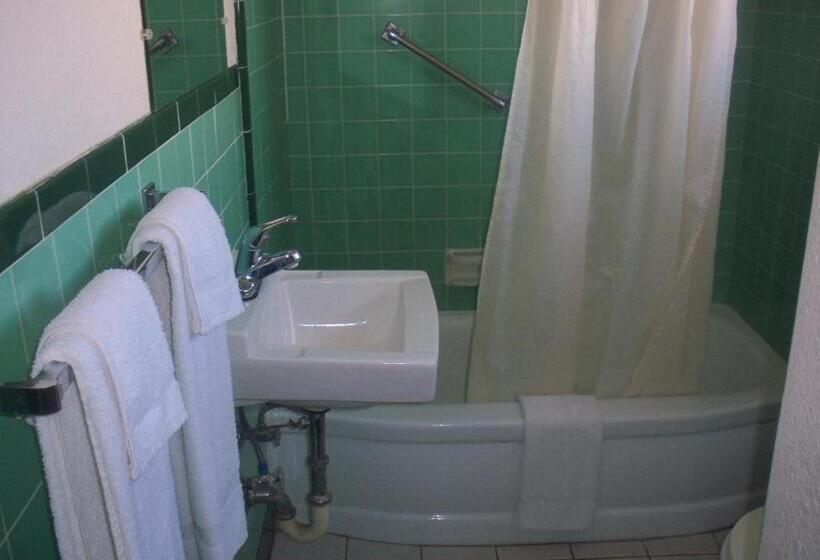 Стандартный Номер Кровать Кинг, Deluxe Inn Of Roswell