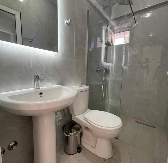 اتاق استاندارد در طبقه همکف, Joni Apartments