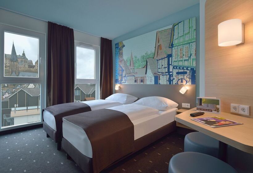 Номер Стандарт, B&b Hotel Marburg