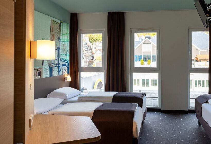 Номер Стандарт, B&b Hotel Marburg