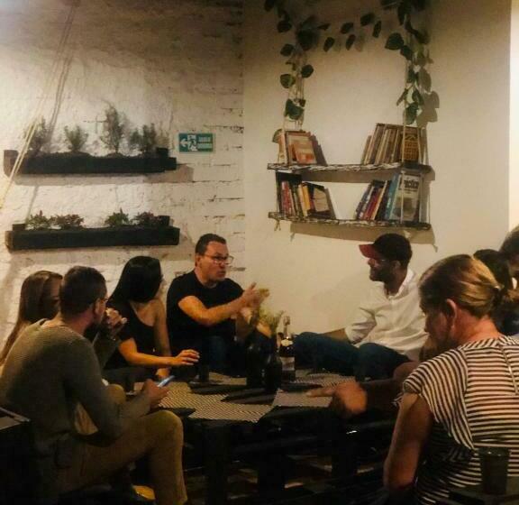 Номер Стандарт, Casa Egos Pop Laureles