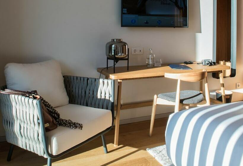Номер Стандарт Вид на Бассейн, Aroeira Lisbon Hotel   Sea & Golf