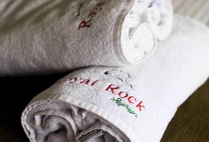 Номер Стандарт Вид на Горы, Royal Rock Sigiriya