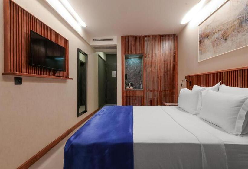 Номер Стандарт Вид на Море с Балконом, Ertan Otel