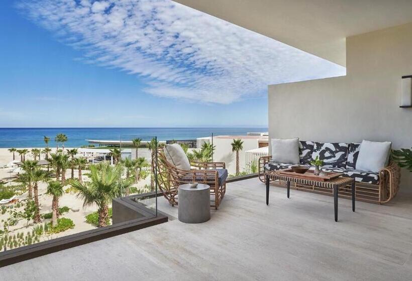 キングサイズベッドのスタンダードルーム, Four Seasons Resort Los Cabos