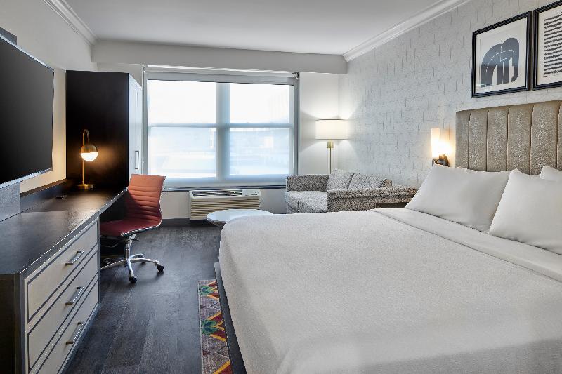 Номер Стандарт Кровать Кинг Адаптированный для Инвалидов, Indigo Cleveland Downtown, An Ihg