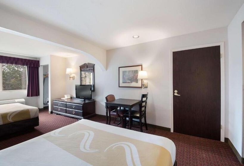 スイート, Quality Inn Grand Suites Bellingham