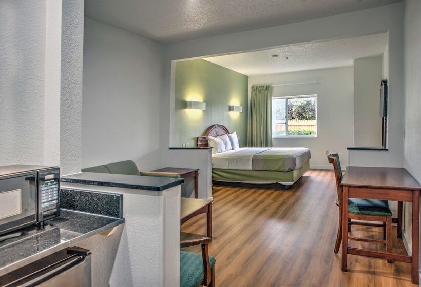 디럭스 스위트, Motel 6 Dallas, Tx  Northwest