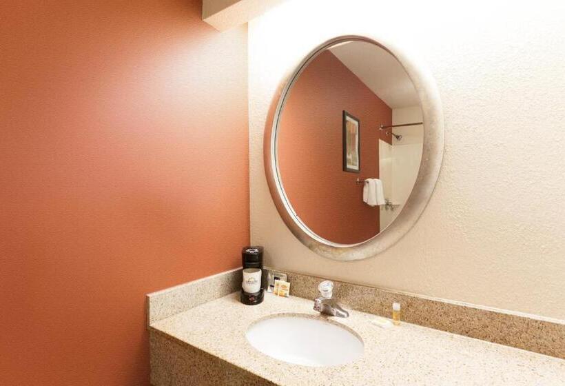 Стандартный Номер Кровать Кинг, Days Inn By Wyndham Monmouth Junction S Brunswick Princeton