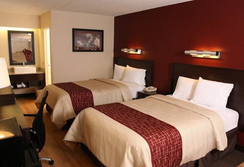 Номер Deluxe, Red Roof Inn Plus+ Philadelphia Airport