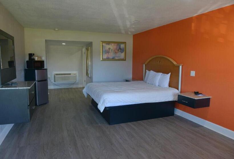 سوئیت با تخت بزرگ, Rodeway Inn & Suites Winter Haven Chain Of Lakes