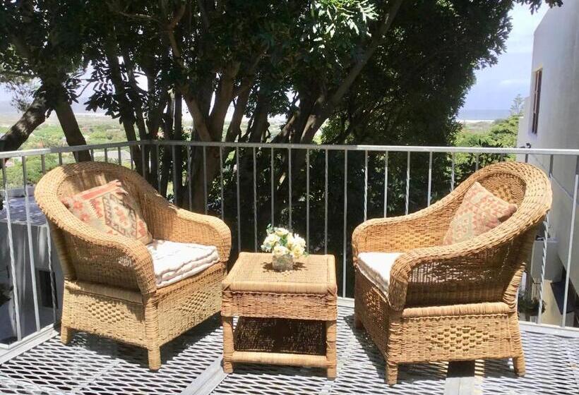 Апартаменты 2 Спальни, Oceangolf Guest House