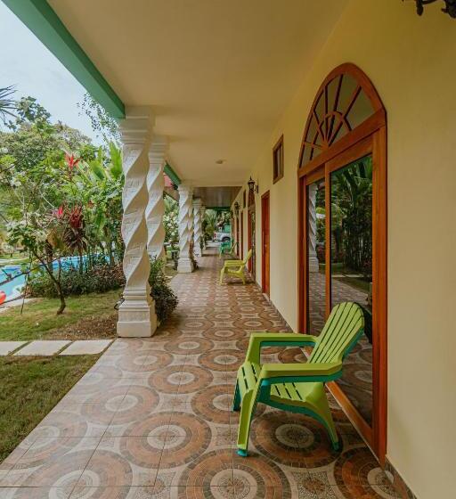 Студия Стандарт, Coco Beach Village