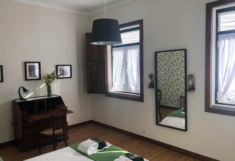 Deluxe room with river view, Quinta Da Travessa   Douro