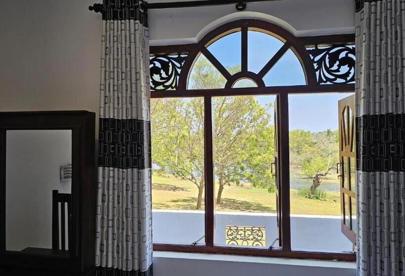 Номер Deluxe, Grand Villa Kalametiya
