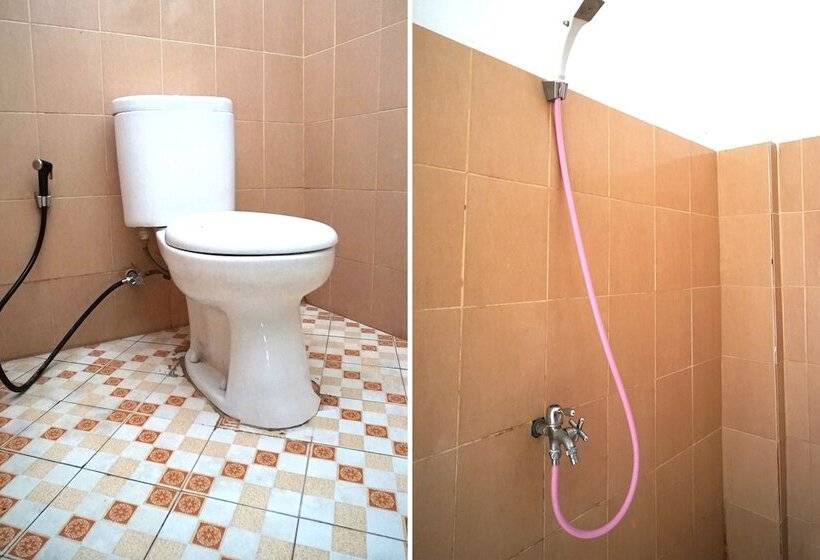 Номер Стандарт, Spot On 2729 Marzan Syariah Guest House