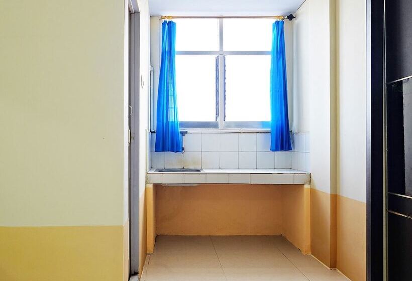 Номер Стандарт, Spot On 2610 Zn Guest House