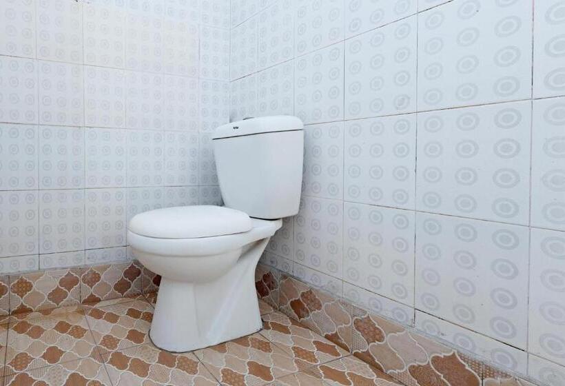Номер Стандарт, Spot On 2610 Zn Guest House