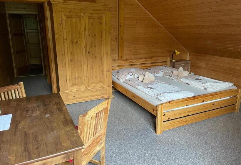Номер Стандарт Трехместный, Kubovka 63