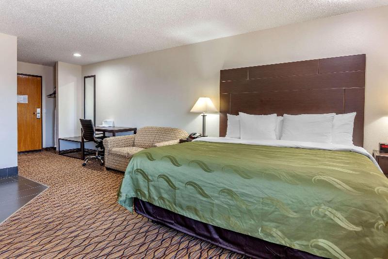 Люкс Кровать Кинг, Quality Inn New London