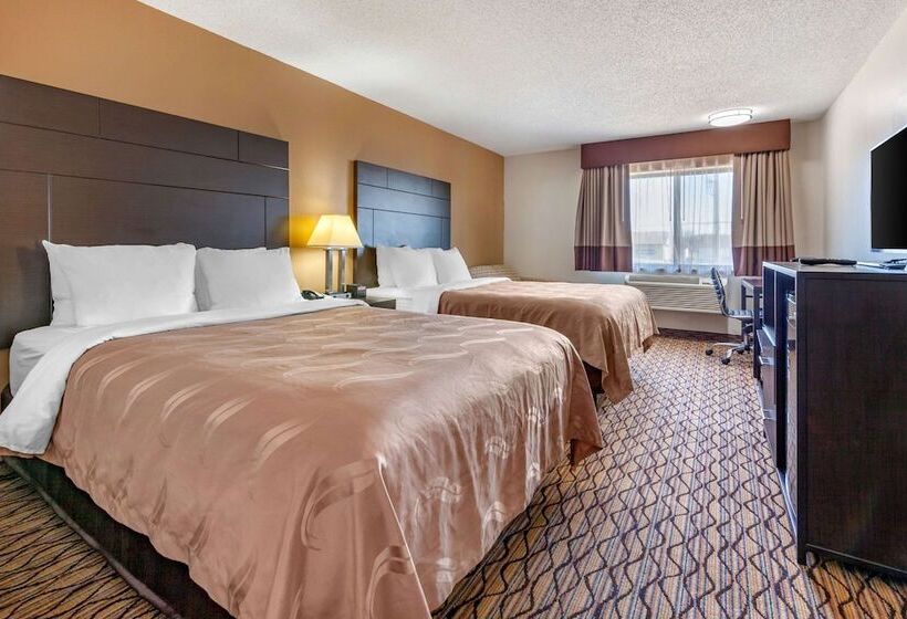 Номер Стандарт 2 Двуспальные Кровати, Quality Inn New London