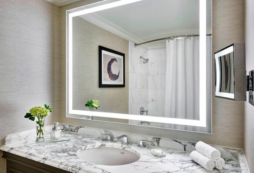 장애인용 디럭스룸, The Ritzcarlton, Tysons Corner