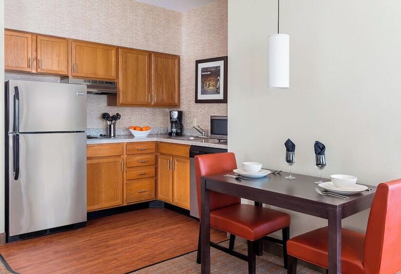 Люкс 2 Спальни, Residence Inn By Marriott Bloomington By Mall Of America