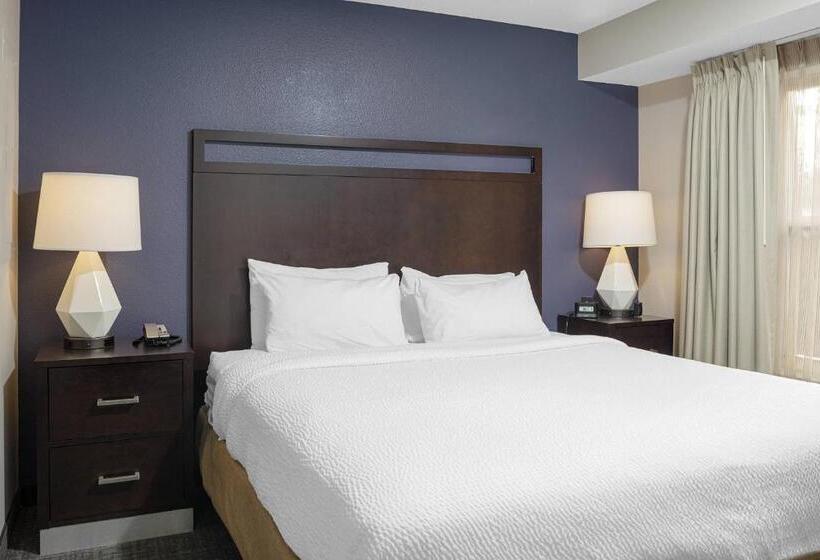 Люкс 2 Спальни, Residence Inn Boston Foxborough