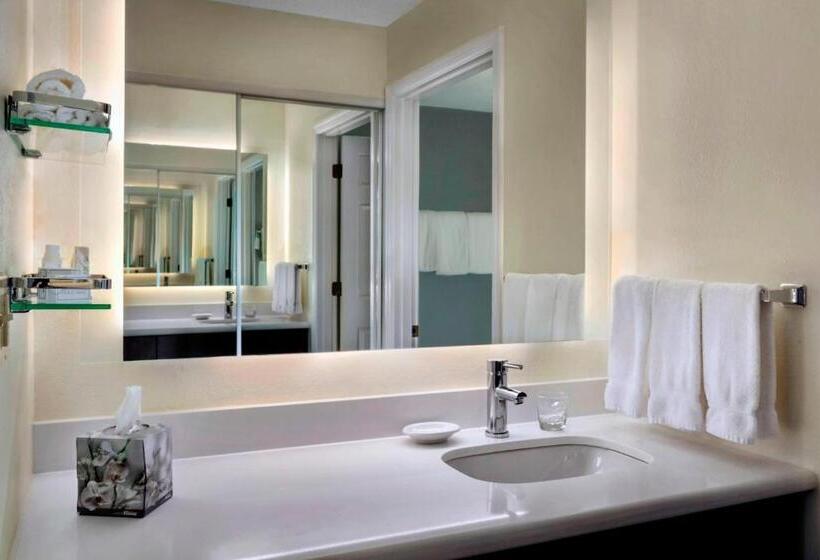 Люкс 2 Спальни, Residence Inn Pittsburgh Cranberry Township