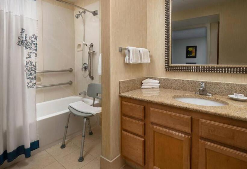 מיטת קינג בסוויטה, Residence Inn Seattle Northeast/bothell