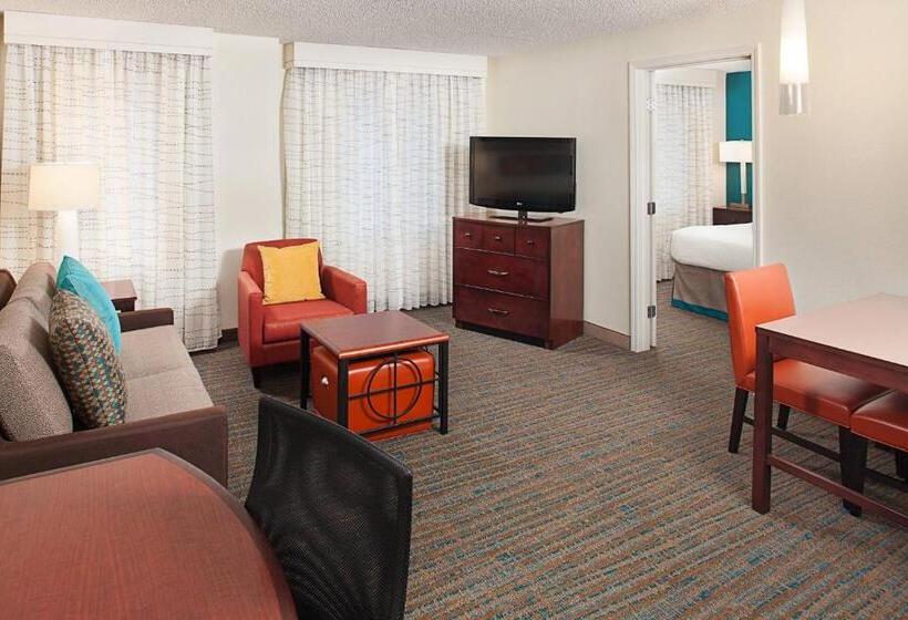מיטת קינג בסוויטה, Residence Inn Seattle Northeast/bothell