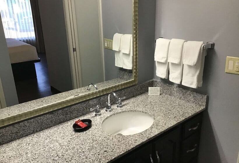 Люкс, Surestay Studio By Best Western Pensacola