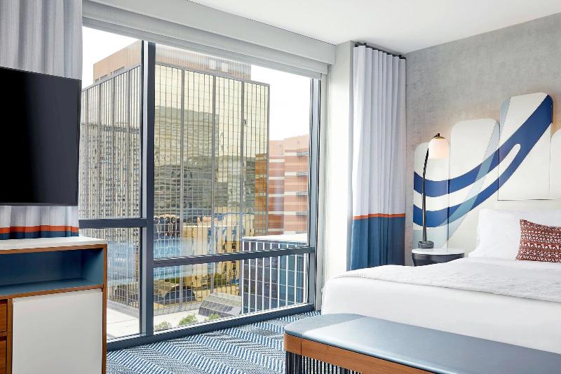 Quarto Executivo Cama King, Le Méridien St. Louis Clayton