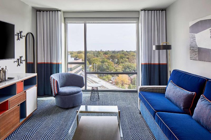 스위트 킹사이즈 침대, Le Méridien St. Louis Clayton