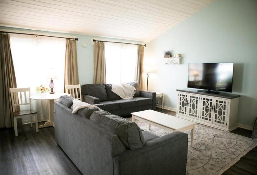 Family Suite, Sea Otter Inn