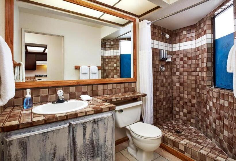 Люкс Deluxe Вид на Море, Seaport Village Inn, Avalon