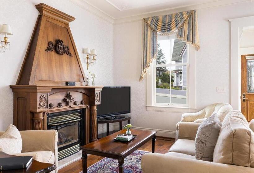 침실 2개 스위트, Seven Gables Inn On Monterey Bay, A Kirkwood Collection