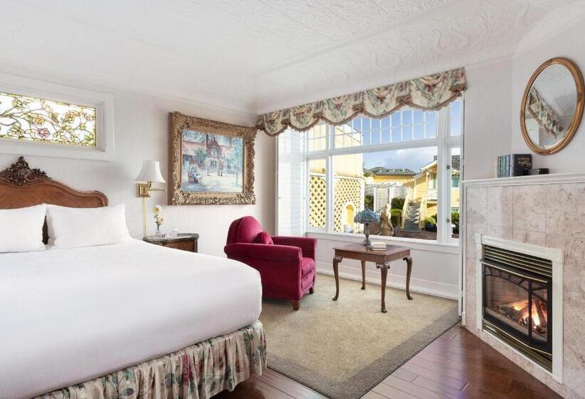 디럭스 룸, Seven Gables Inn On Monterey Bay, A Kirkwood Collection