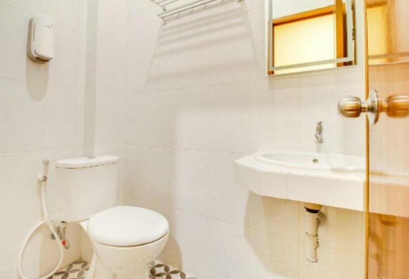 اتاق استاندارد, Reddoorz Near Bg Junction Surabaya
