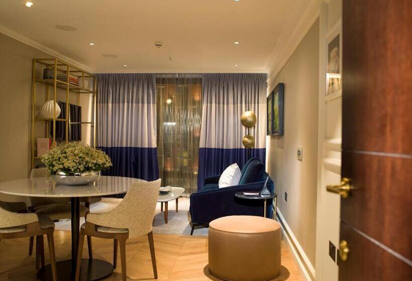 Люкс, The Guardsman   Preferred Hotels And Resorts