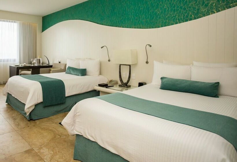 חדר דלוקס נוף לגינה, Now Emerald Cancun  All Inclusive