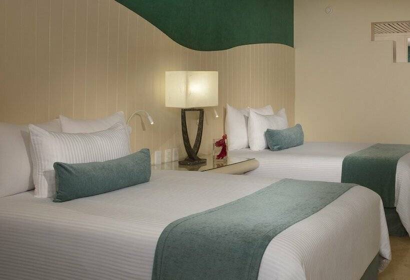 חדר דלוקס נוף לים, Now Emerald Cancun  All Inclusive