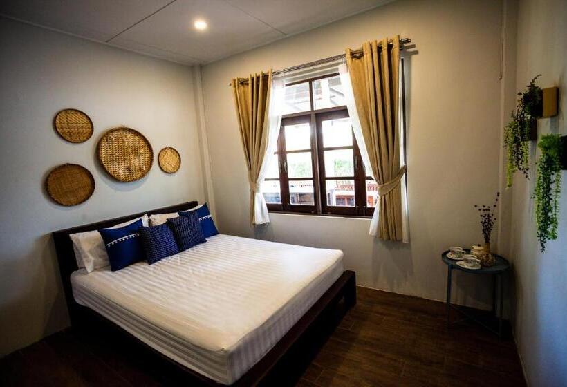 4间卧室的房子, Baan Suan Krung Kao