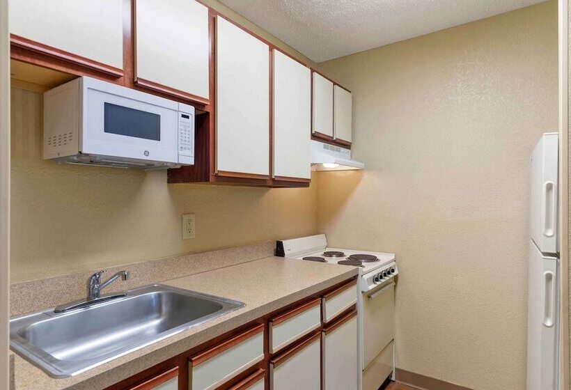Студия Deluxe, Extended Stay America Select Suites   Atlanta   Kennesaw Chastain Rd