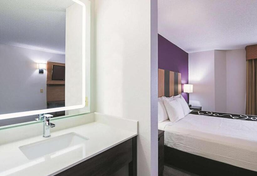 Номер Deluxe Кровать Кинг, La Quinta Inn & Suites By Wyndham Minneapolis Northwest
