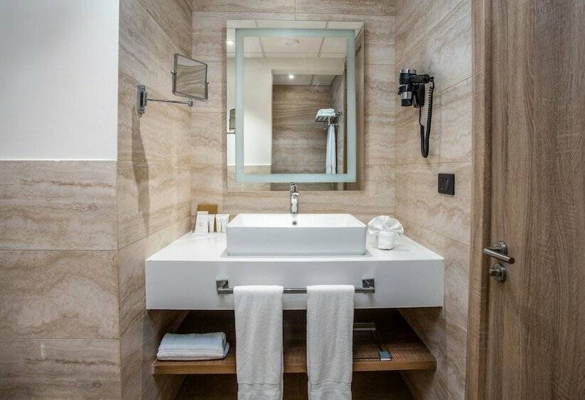 اتاق سوپریور با چشم‌انداز دریا, Serenade Punta Cana Beach & Spa Resort