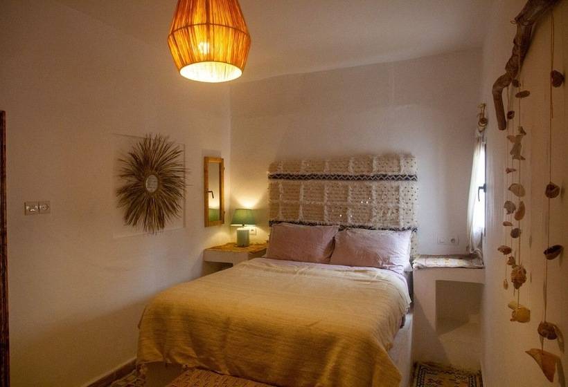 Номер Стандарт, Amayour Surf Hostel